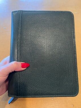 Classic Leather Binder/Carry case business- Dark Green